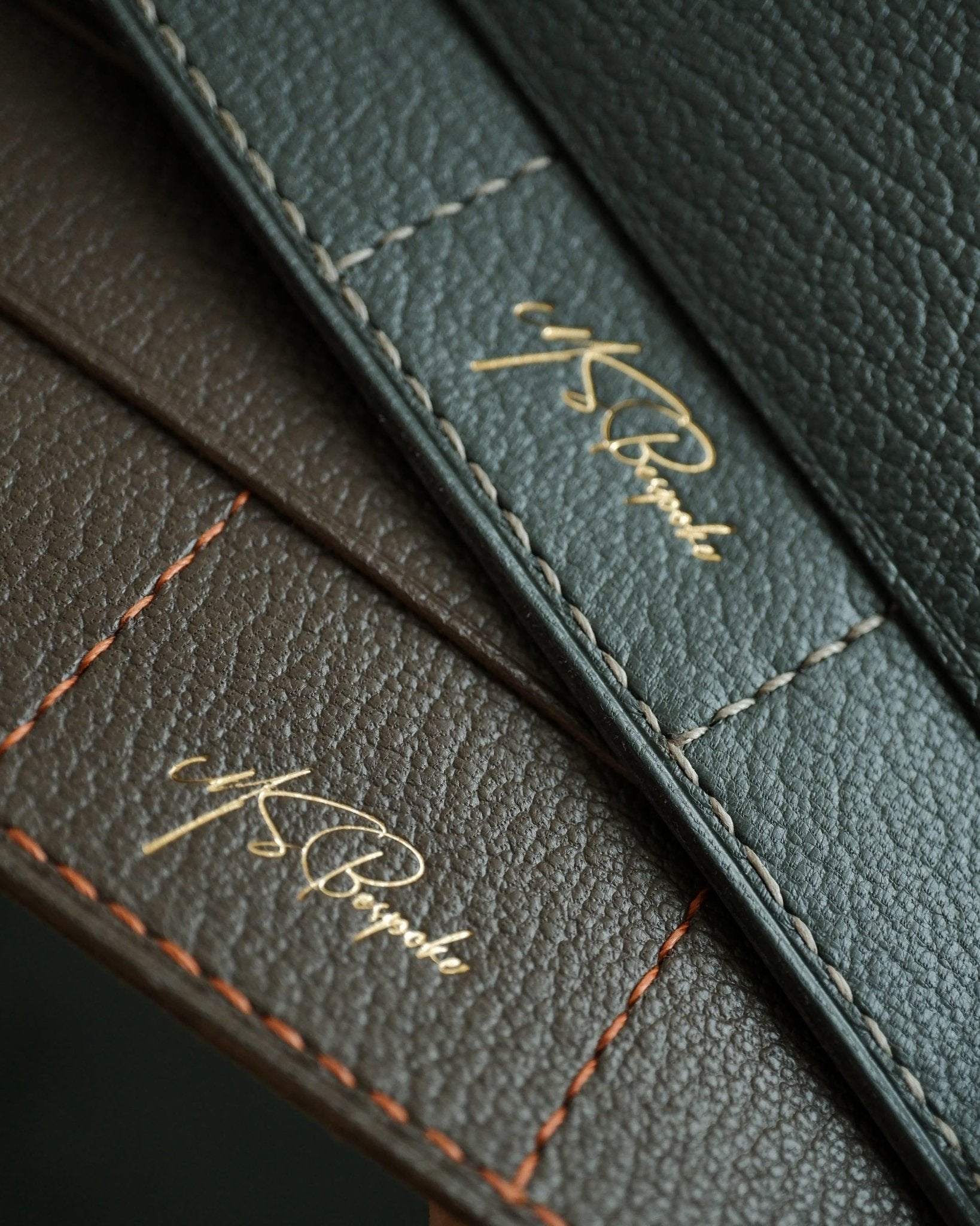 5-Slot Leather Strap Pouch