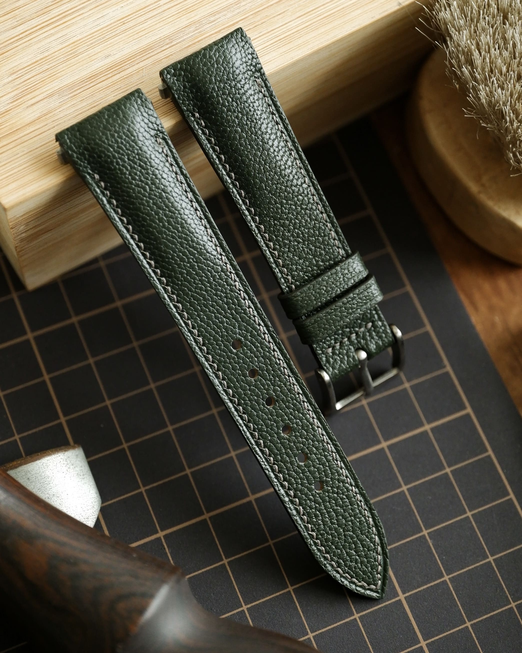 Cartier de santos discount straps